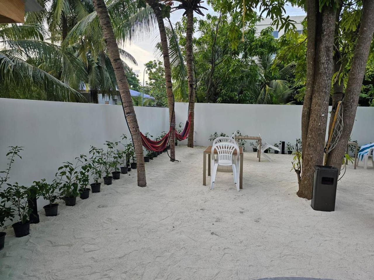 Aqua Heaven Inn Mathiveri Exterior photo